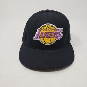 LA Lakers fitted 7.25 hat - flaw